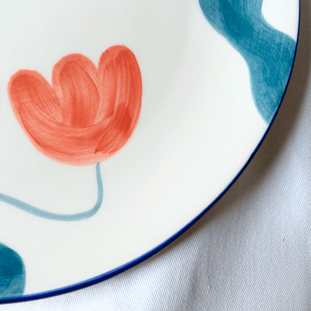 Rose Balimba Large Tulip Dinner Plate (Blue Rim)